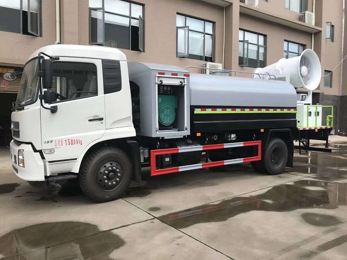 東風(fēng)天錦8-12方多功能抑塵車圖片