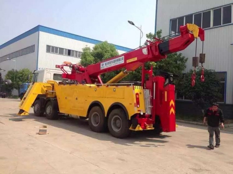 重汽豪沃前四后八一托一清障車(chē)