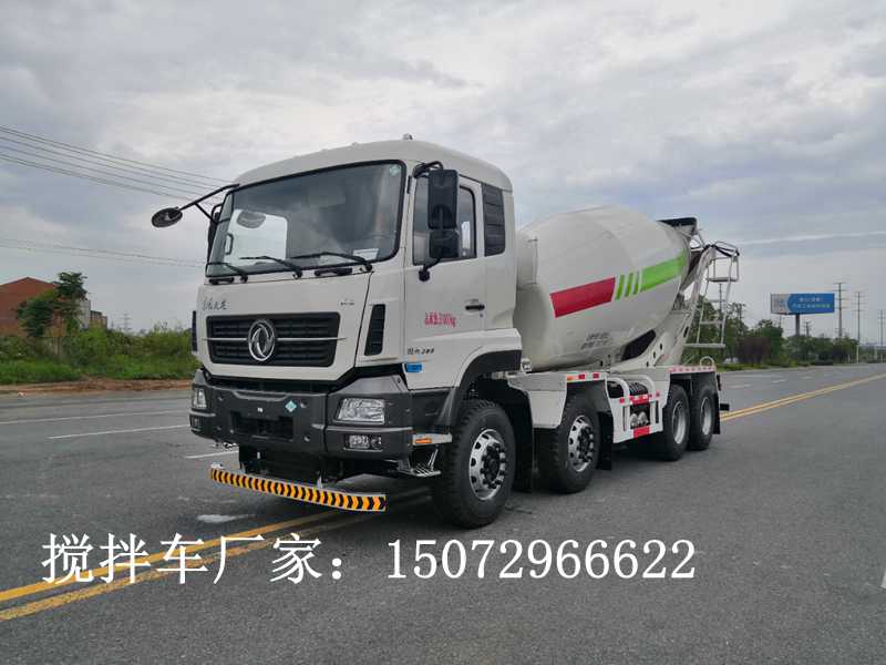 東風(fēng)天龍國(guó)六天燃?xì)鈹嚢柢?chē)(10-12方) 東風(fēng)天龍國(guó)六天燃?xì)鈹嚢柢?chē)(10-12方)圖片